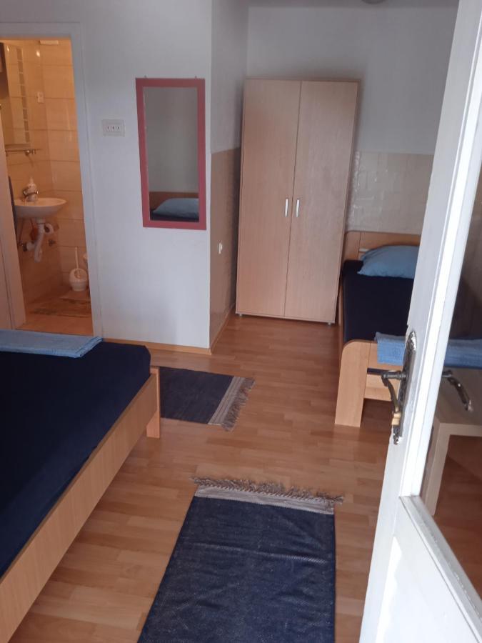 Apartment And Rooms Barbaric Neum Ngoại thất bức ảnh