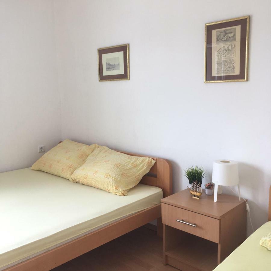Apartment And Rooms Barbaric Neum Ngoại thất bức ảnh